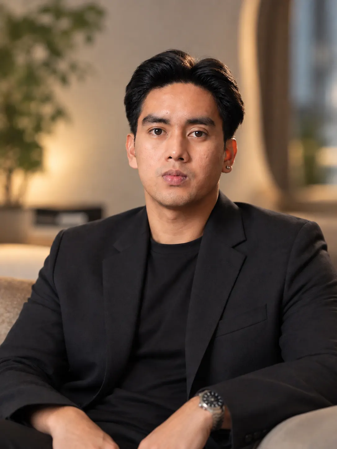 Jasper Alvarez, Social Media Director